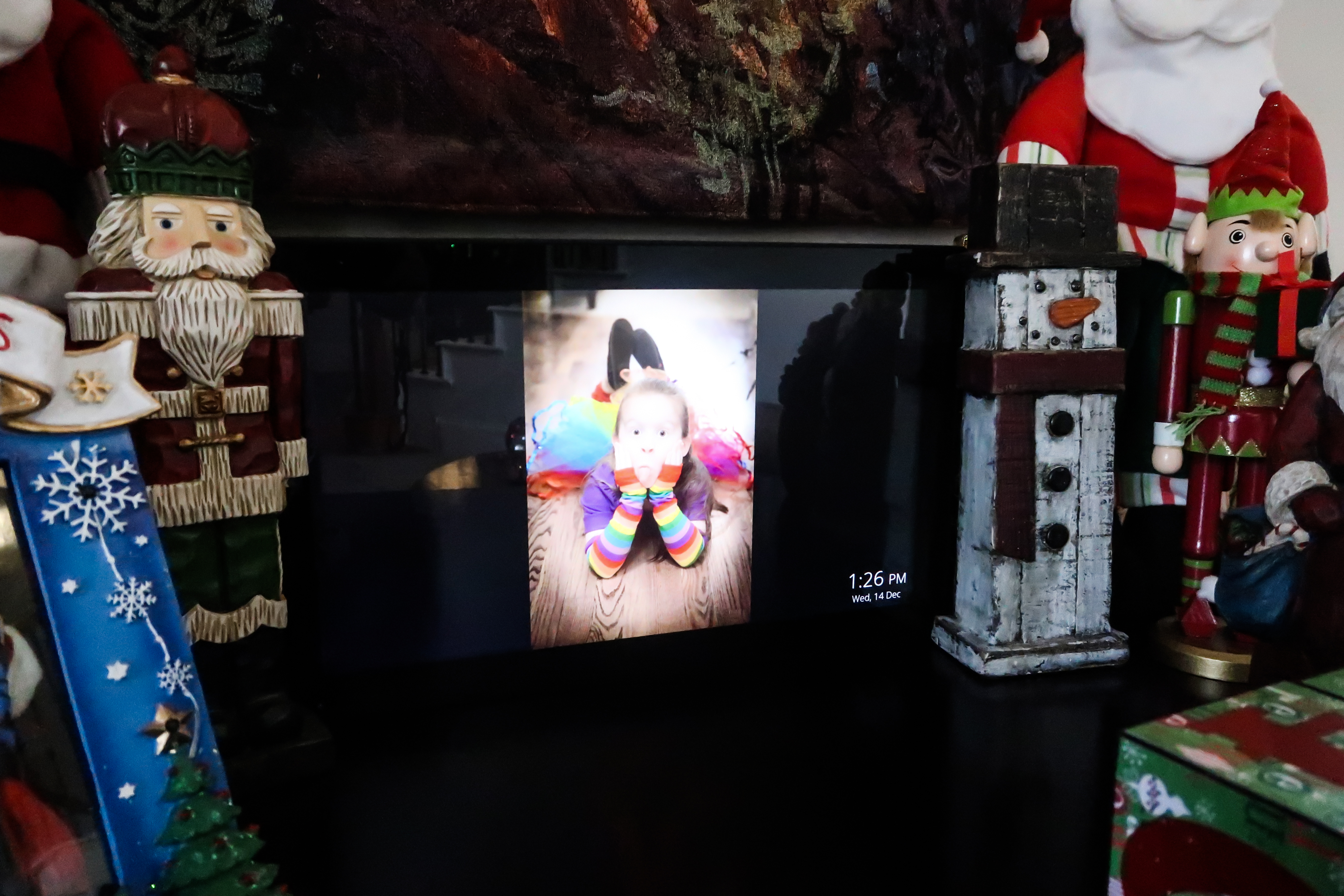 The Gift that Keeps on Giving – the Nixplay Digital Frame